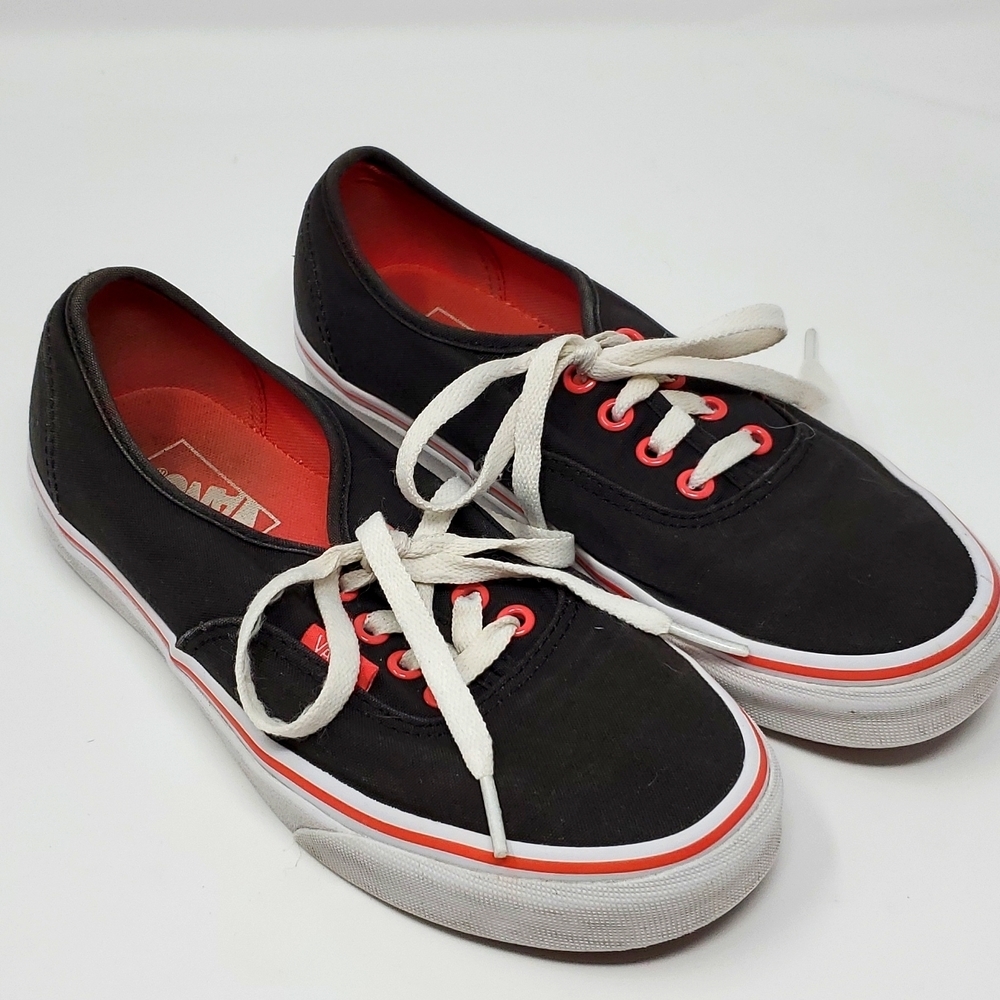 Unisex Vans Canvas Sneakers Women's Size 7 - Picture 1 of 6